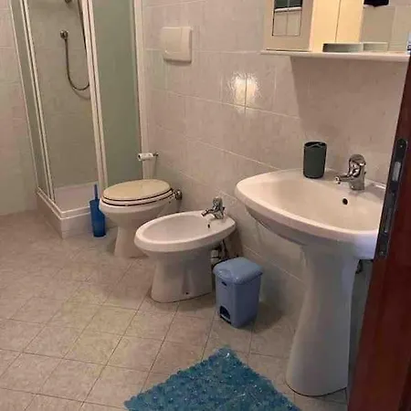 Tranquillo Con Patio E Piscina La Caduta
