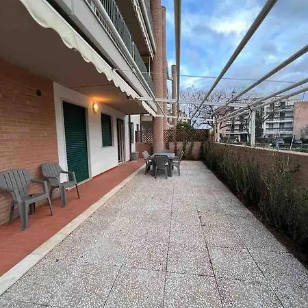 Tranquillo Con Patio E Piscina